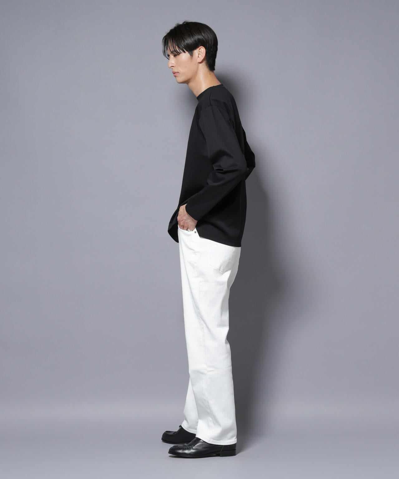 ｢NJ/CLUB｣モクロディ ボートネック サイドスリットTシャツ 6685223214