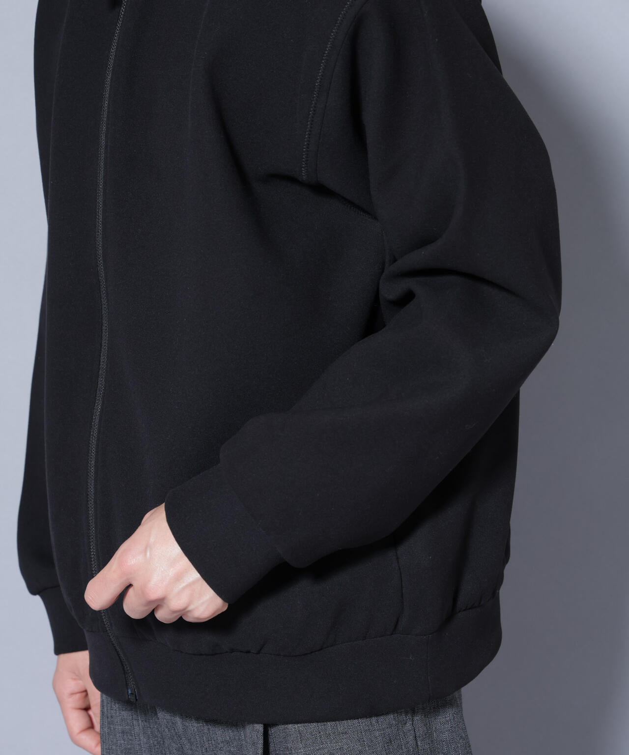 スーパーストレッチブラッシュドポンチブルゾン 6685223246