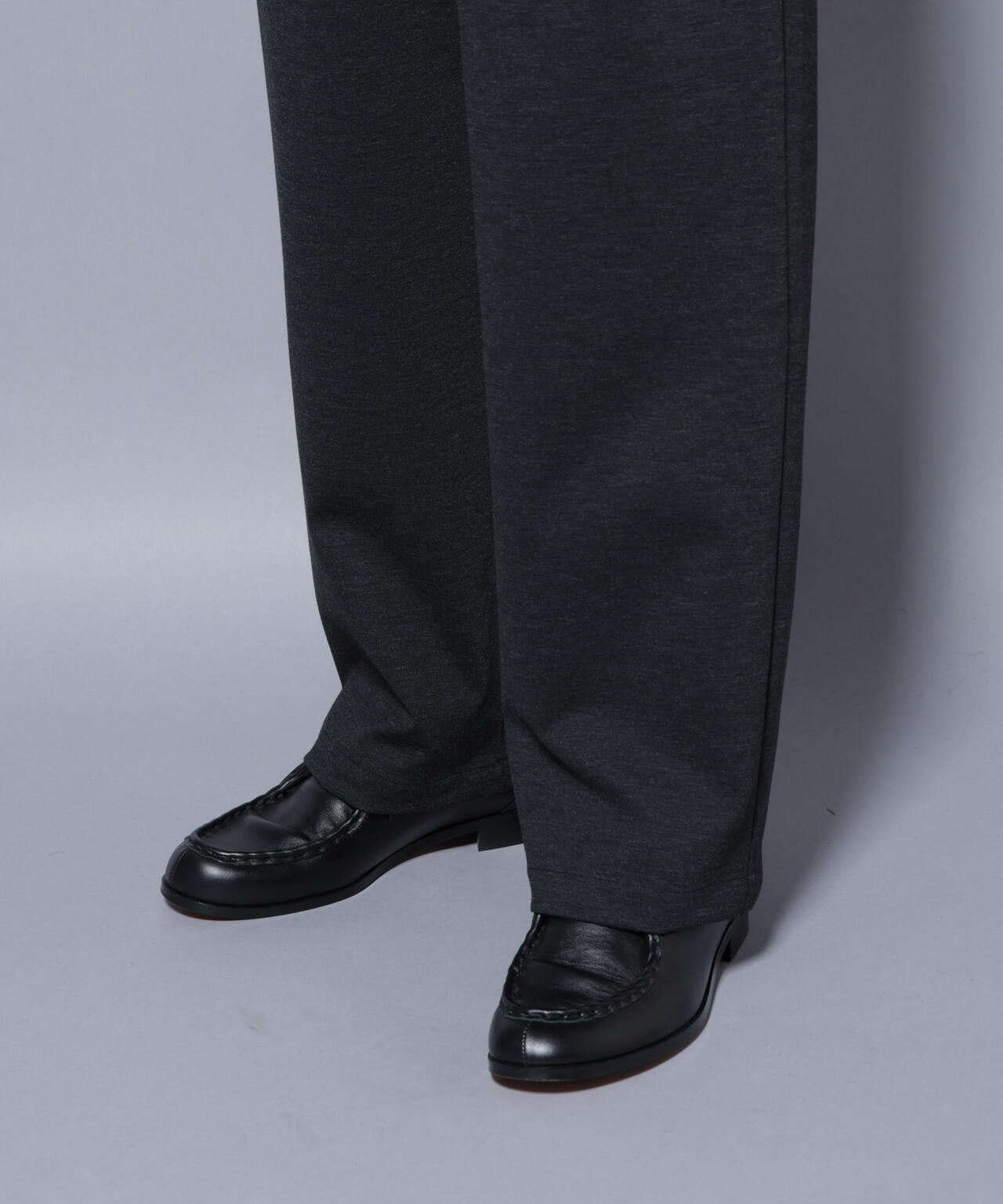 DELEGANTE TECH+ トラックパンツ 6685227206