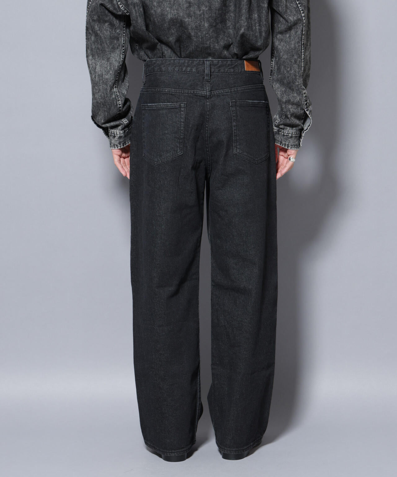 ｢MC｣”TIMELESS WARDROBE” リラックスフィットデニム 252 6685227218