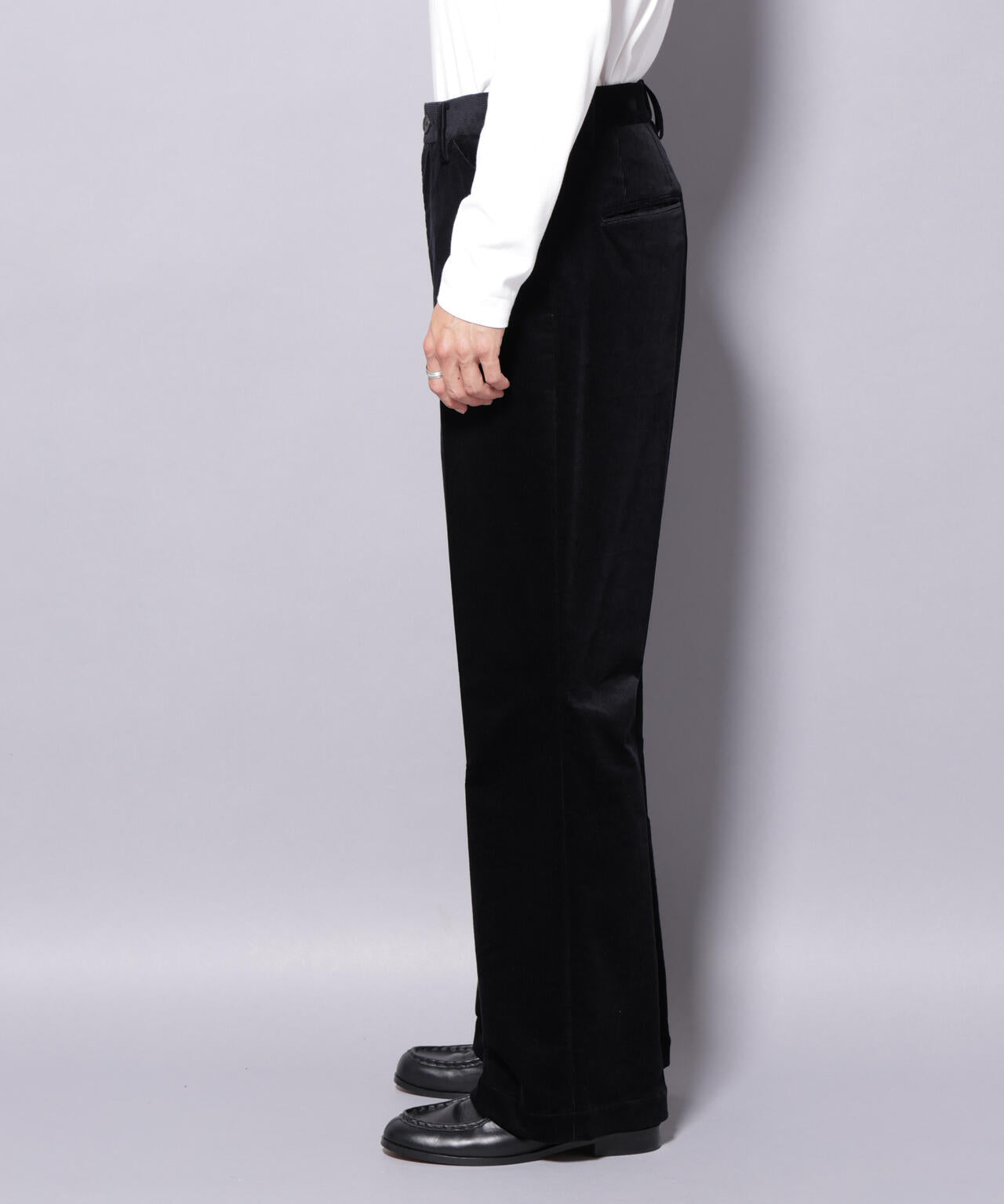 AIRコーデュロイ ライトフレアパンツ/STRETCH（セットアップ可） 6685227226