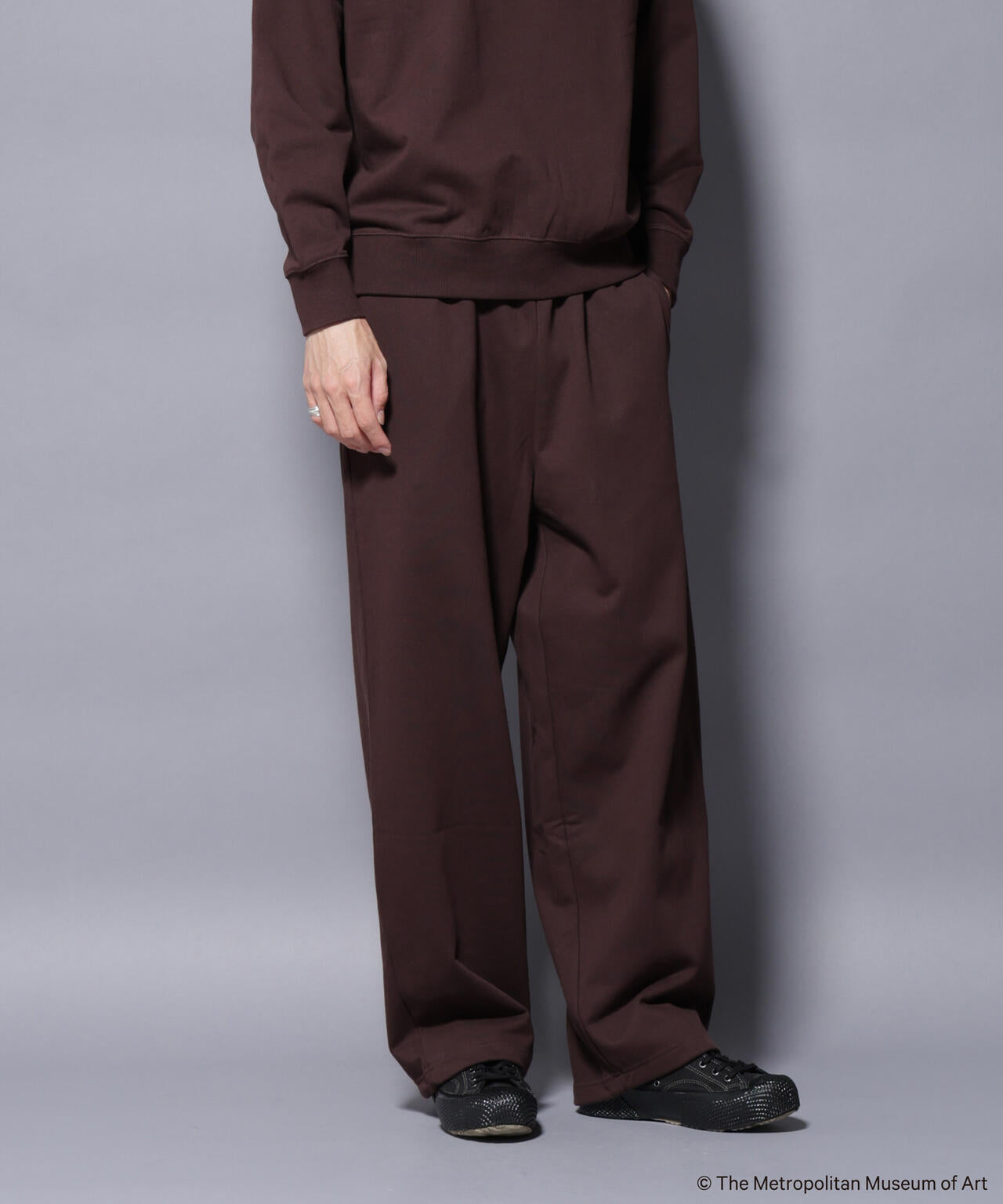 「The Met」ロゴ刺繍 2WAYワイドスウェットパンツ（セットアップ可） 6685227229