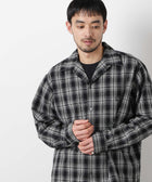 ブラック