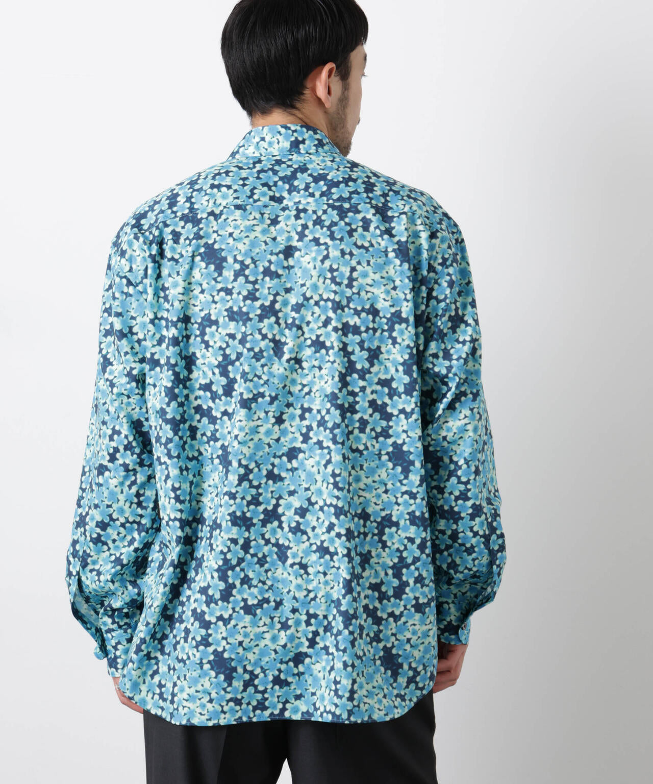 「EDITRIAL PRINT」アートフラワーシャツ 6686120215
