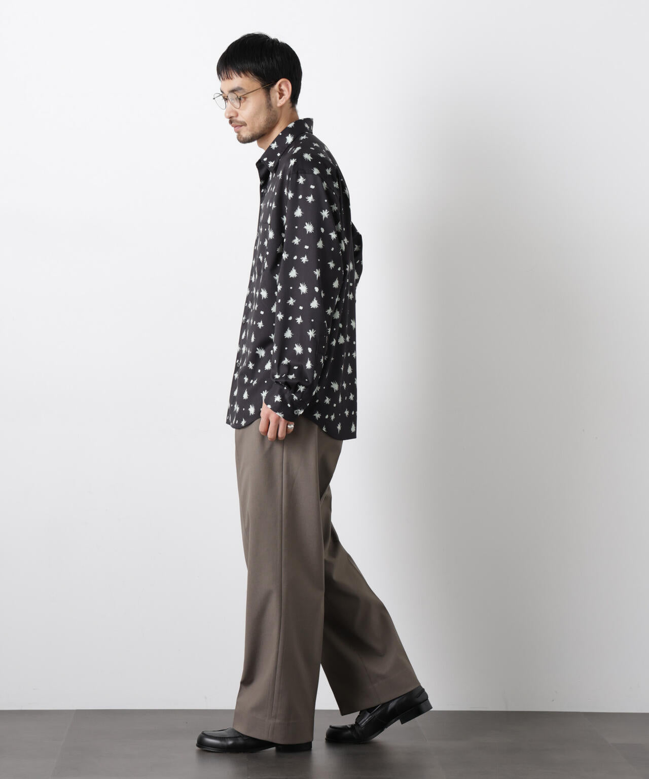 「EDITRIAL PRINT」アートフラワーシャツ 6686120215