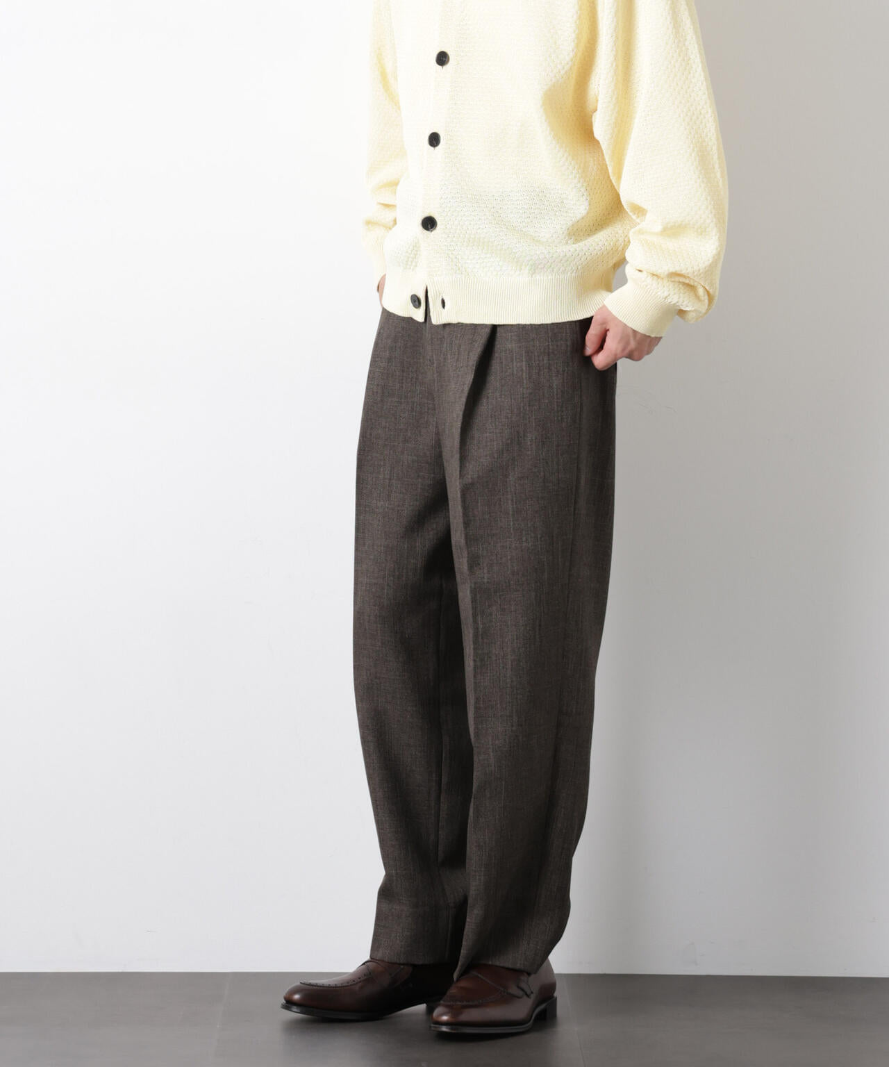 「大人のワイドパンツ」シャークスキンイージースラックス 6686127202