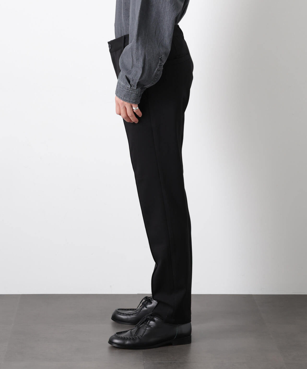 「モダンコンフォート」スリムイージースラックス 6686127207