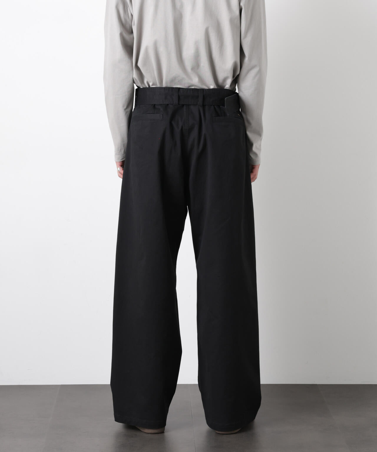 ｢ASSEMBLANC｣ベルテッド3Dパンツ 6686127211