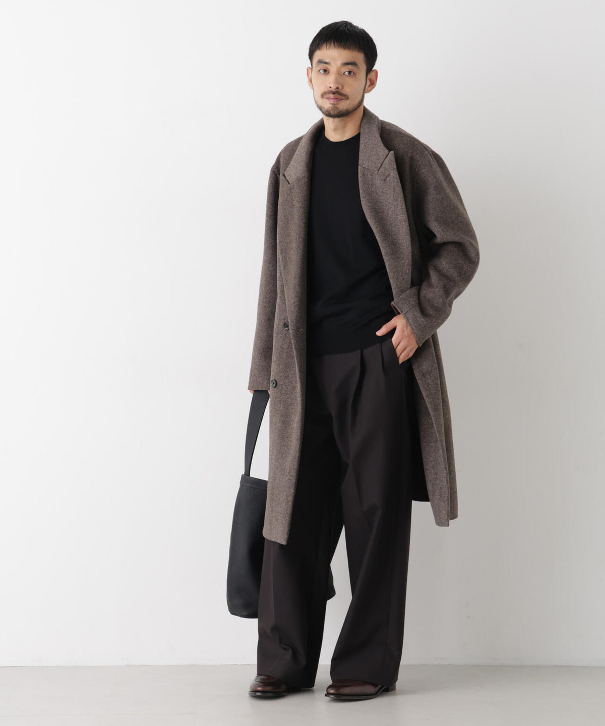 ｢ASSEMBLANC｣ カシミヤブレンドリバーピークドラペルダブルコート 6686211209