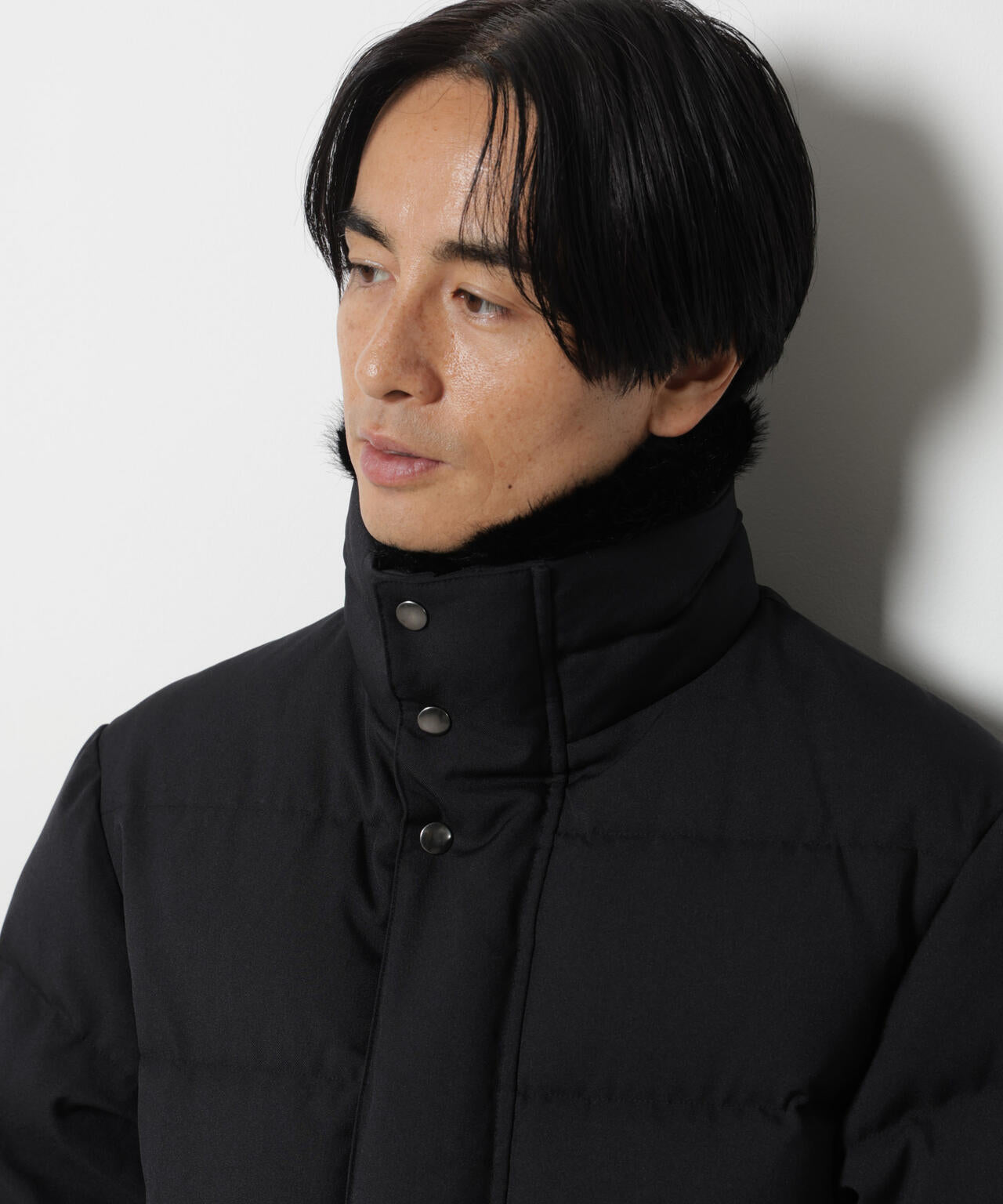「西川ダウン(R)」サージフェイクファーカラーショートダウン 6686214205
