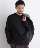 ブラック