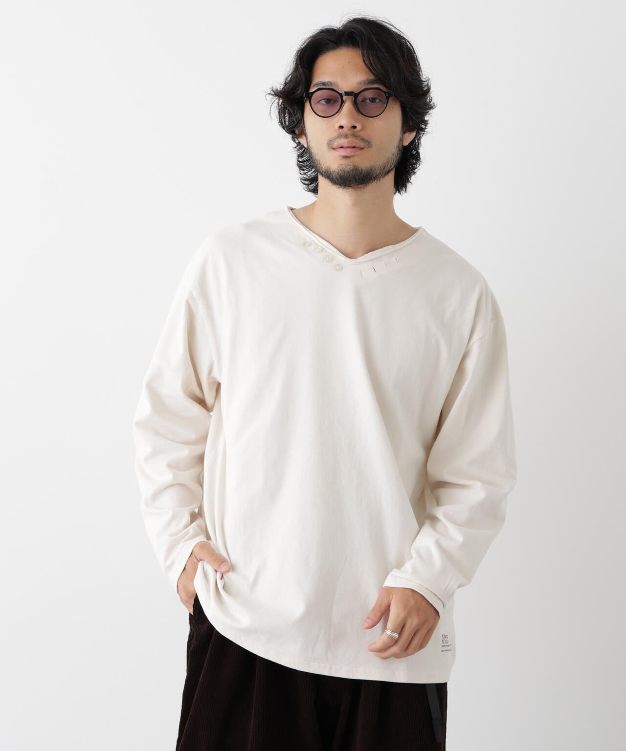 181cm　B:75 W:73 H:90 着用サイズ：L