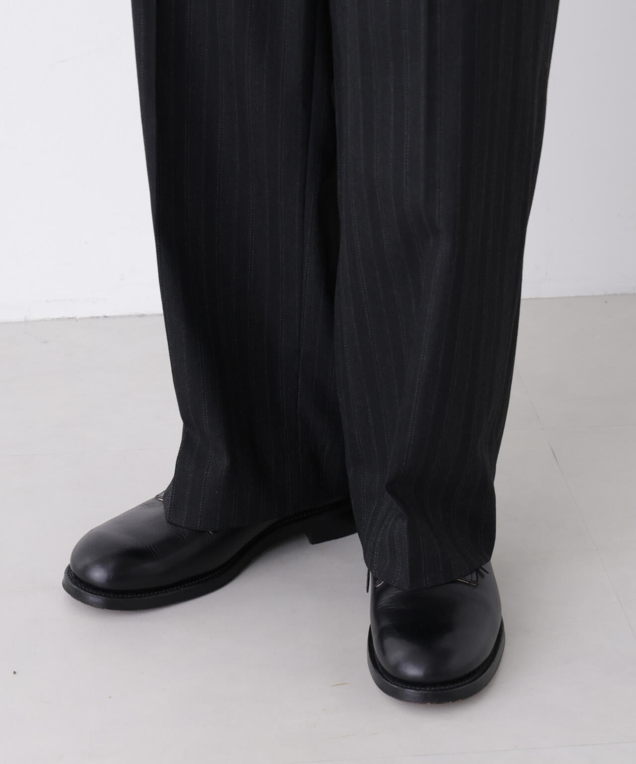 ｢DELEGANT｣ ワンタックストレートトラウザーズ（セットアップ可） 6686227208