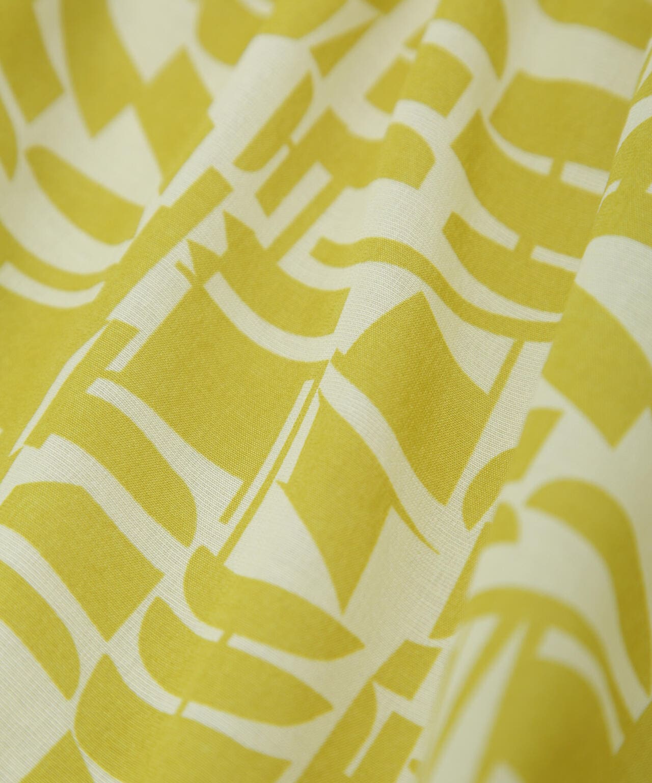 LB.03/幾何学柄バルーンスリーブブラウス 6693121309