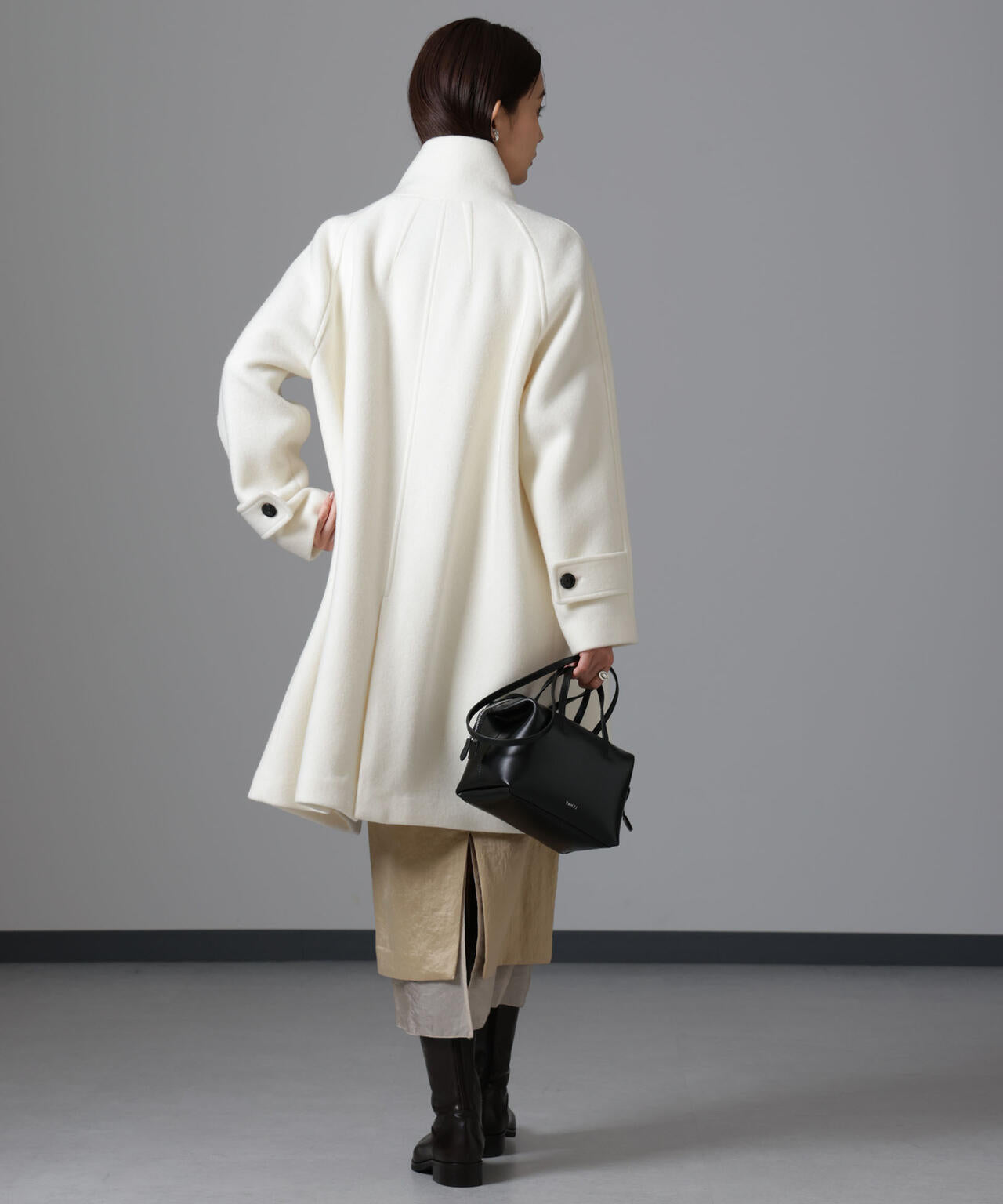 PECOLAMBウールカシミヤスタンドカラーコート 6694211303