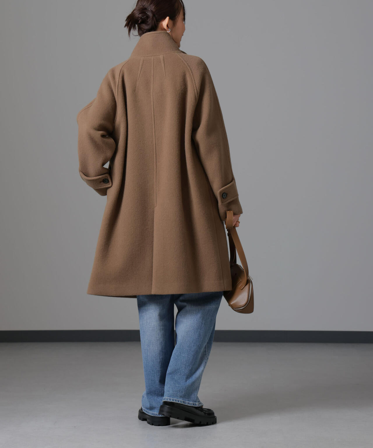 PECOLAMBウールカシミヤスタンドカラーコート 6694211303