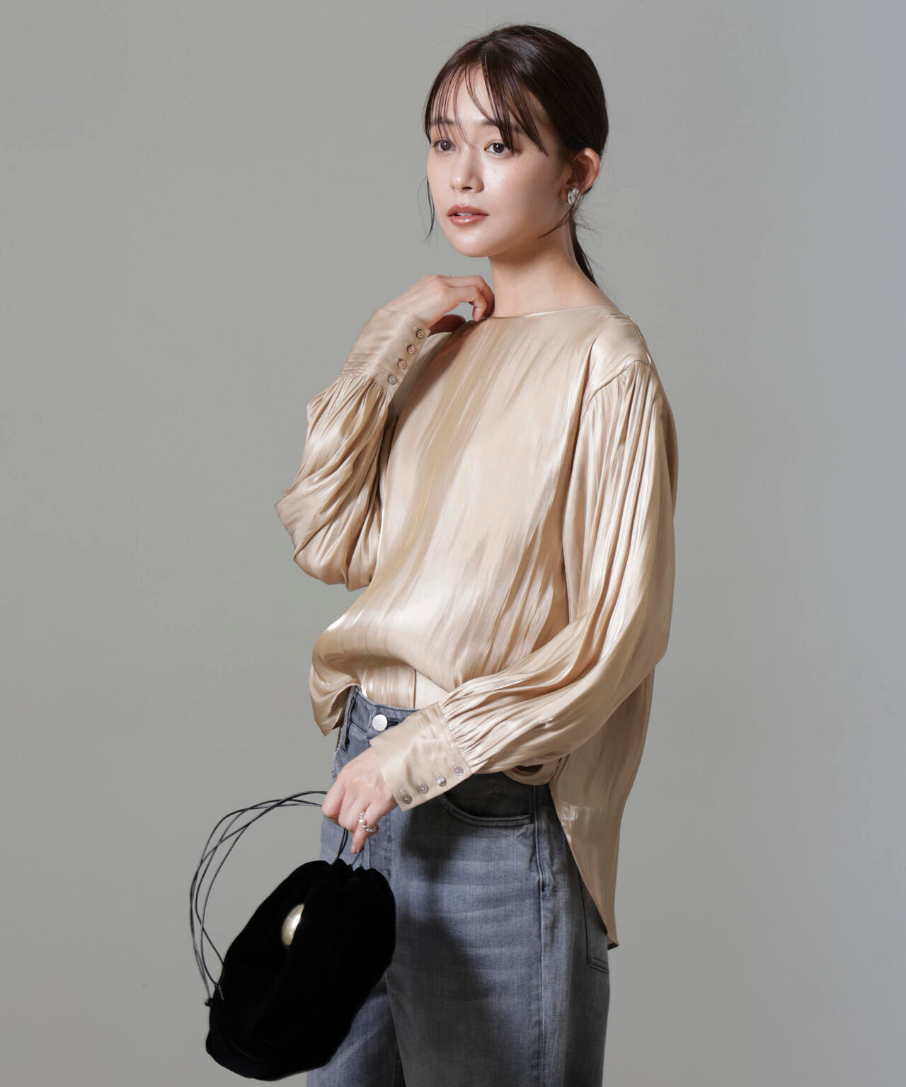 ブライトシアーギャザーブラウス 6694220305