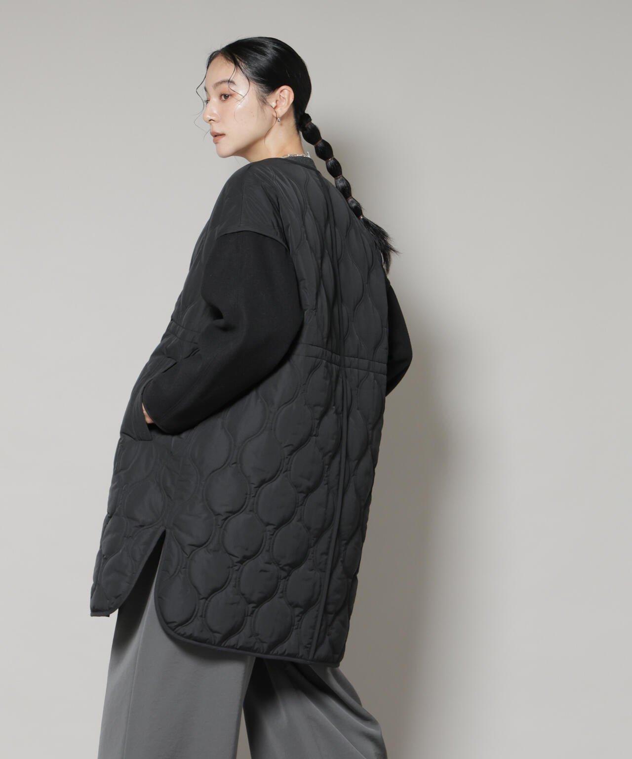 異素材コンビキルティングノーカラーコート 6695211305