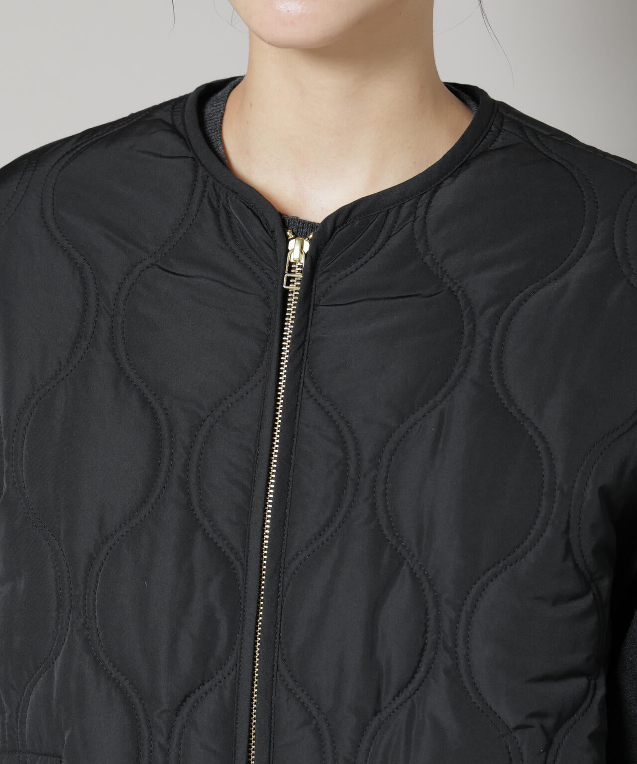 異素材コンビキルティングノーカラーコート 6695211305