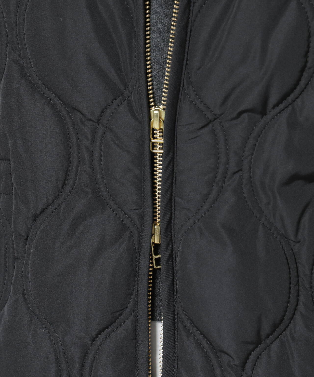 異素材コンビキルティングノーカラーコート 6695211305