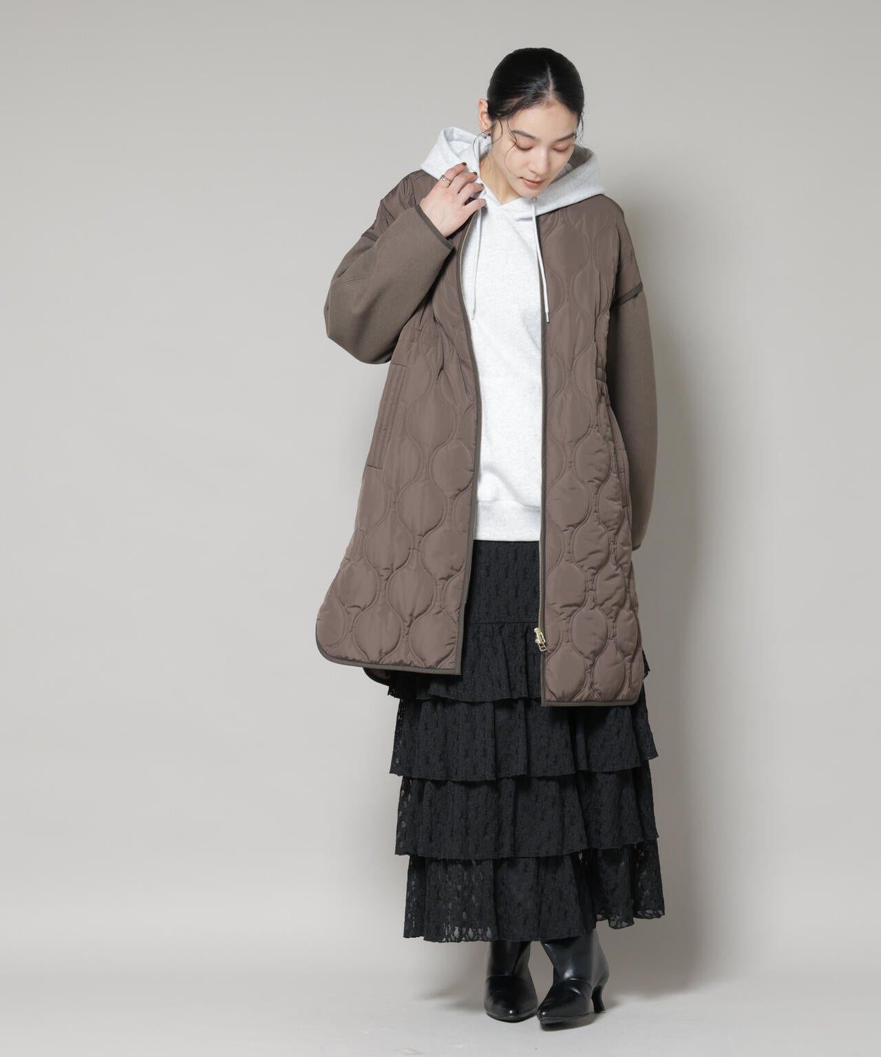 異素材コンビキルティングノーカラーコート 6695211305