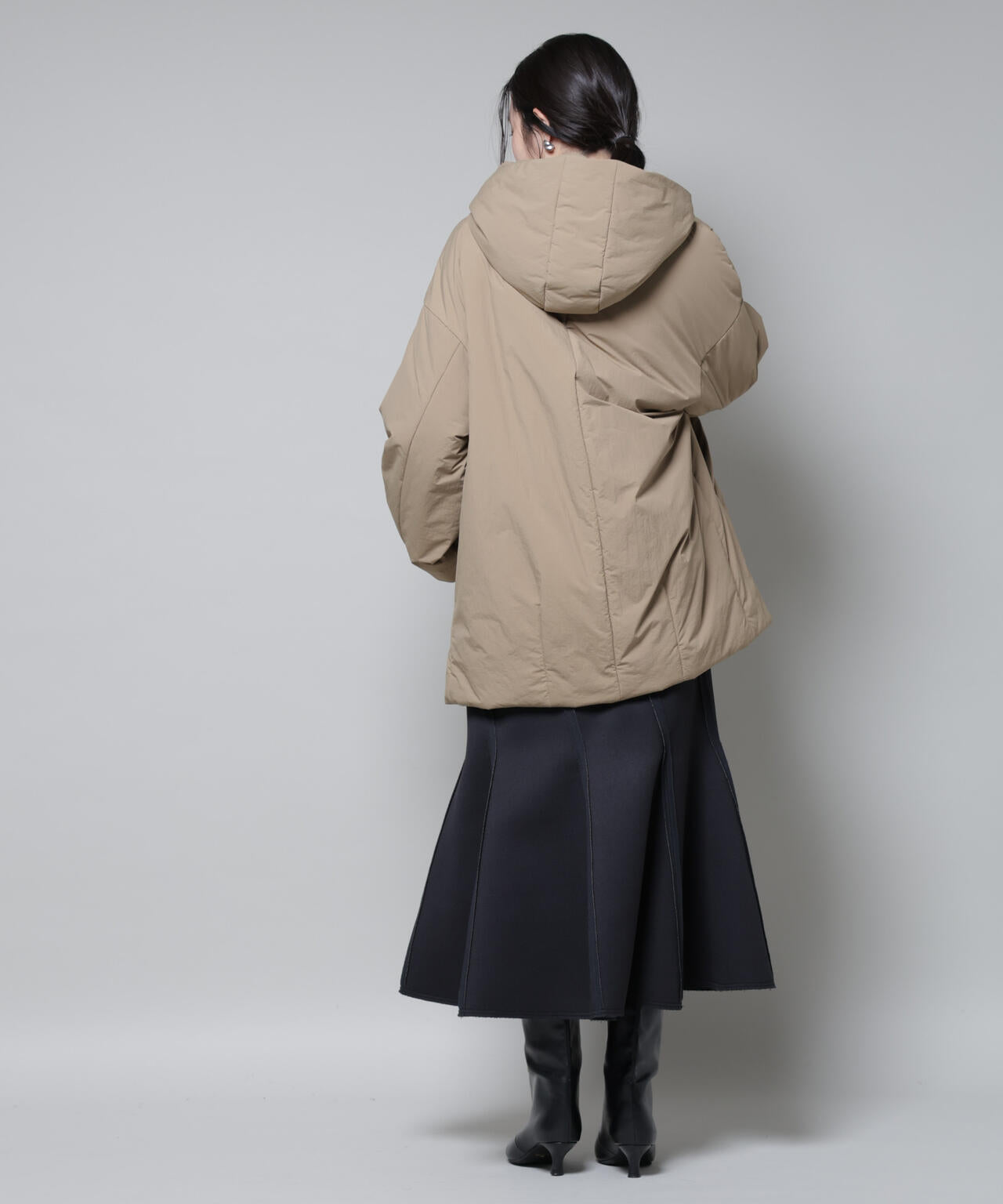 ETHERMALOFT(R)AEROGEL 中綿フードコクーンコート 6695211307