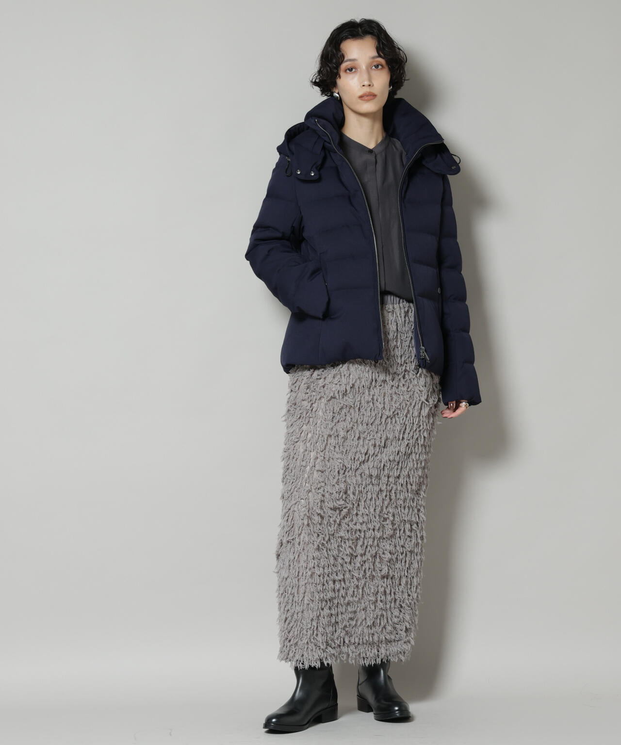 「西川ダウン(R)」サージショートダウン 6695214303