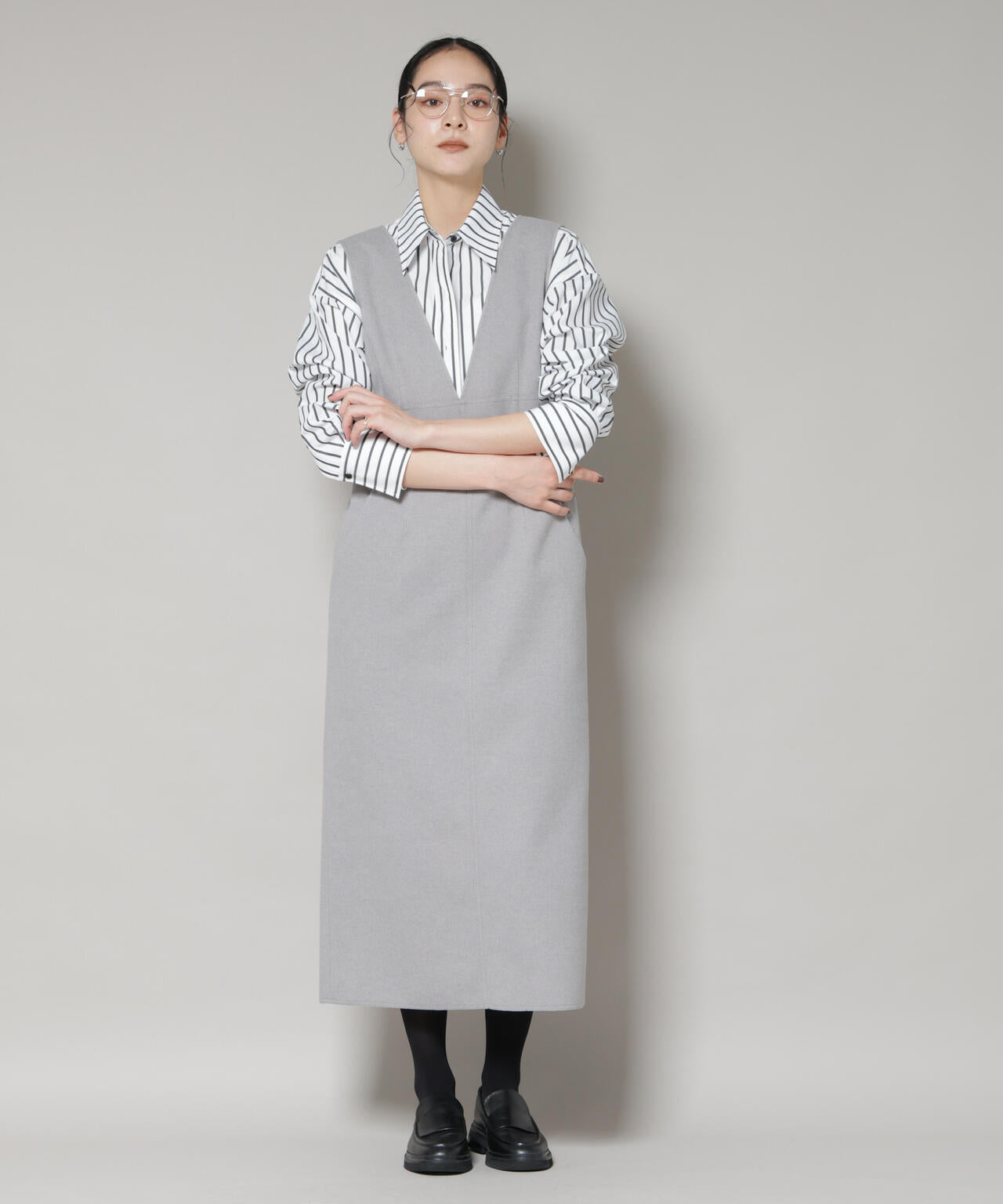 ニードルジャージーVネックワンピース 6695219320