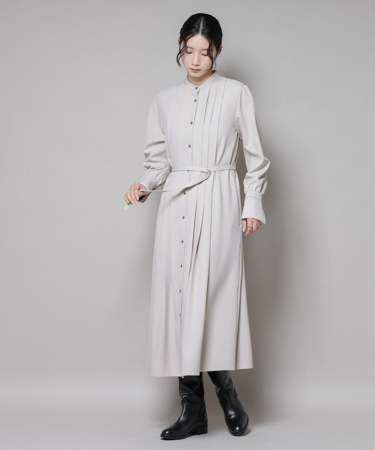 ダブルクロスベルト付きタックワンピース 6695219324