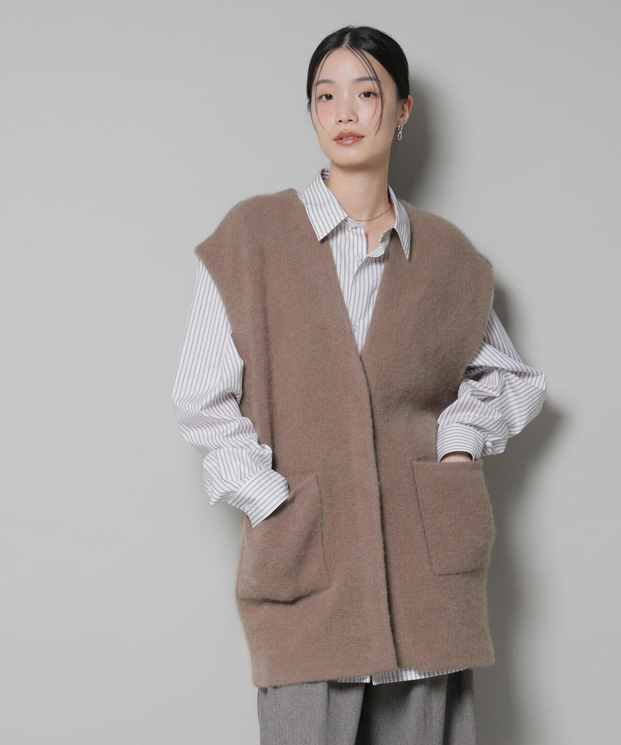 ウォッシャブルフォックスリバーニットジレ 6695222307