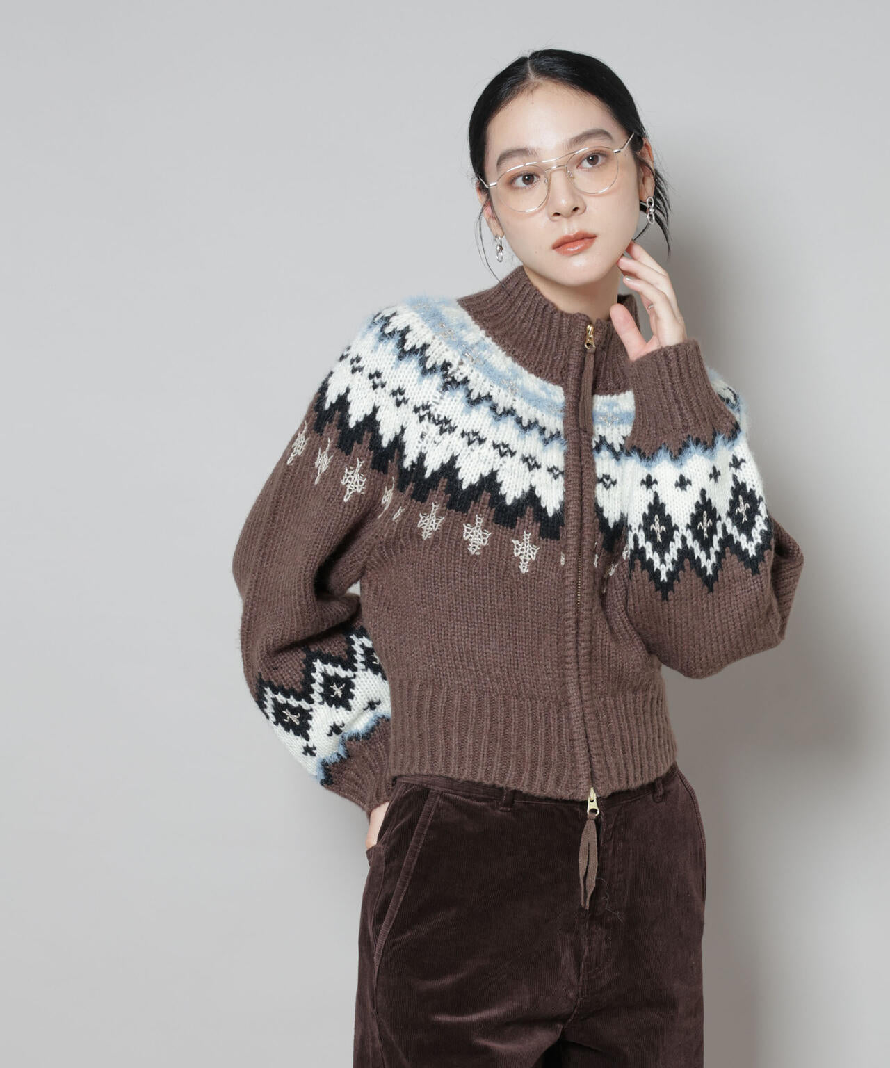 求心ショートzipカーディガン