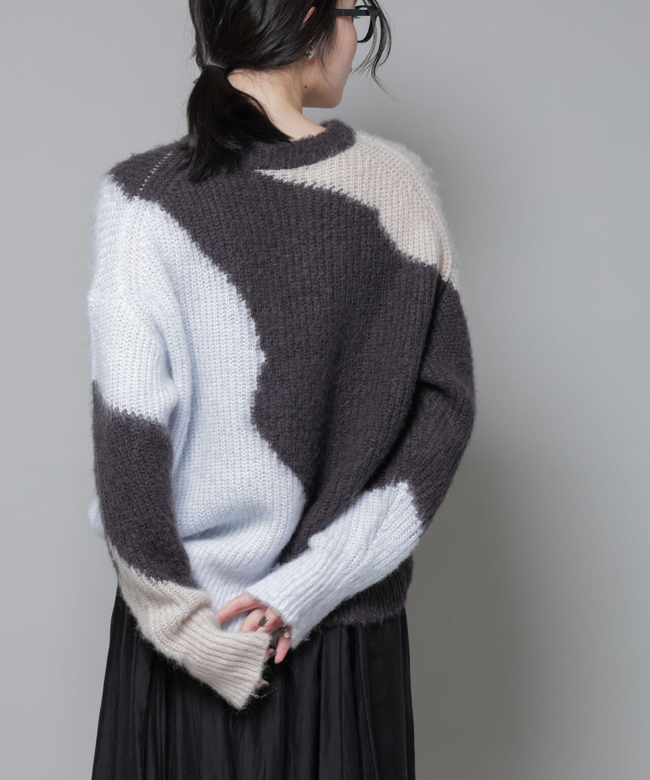 モヘヤ起毛カーブパターンブロッキングニット 6695222337