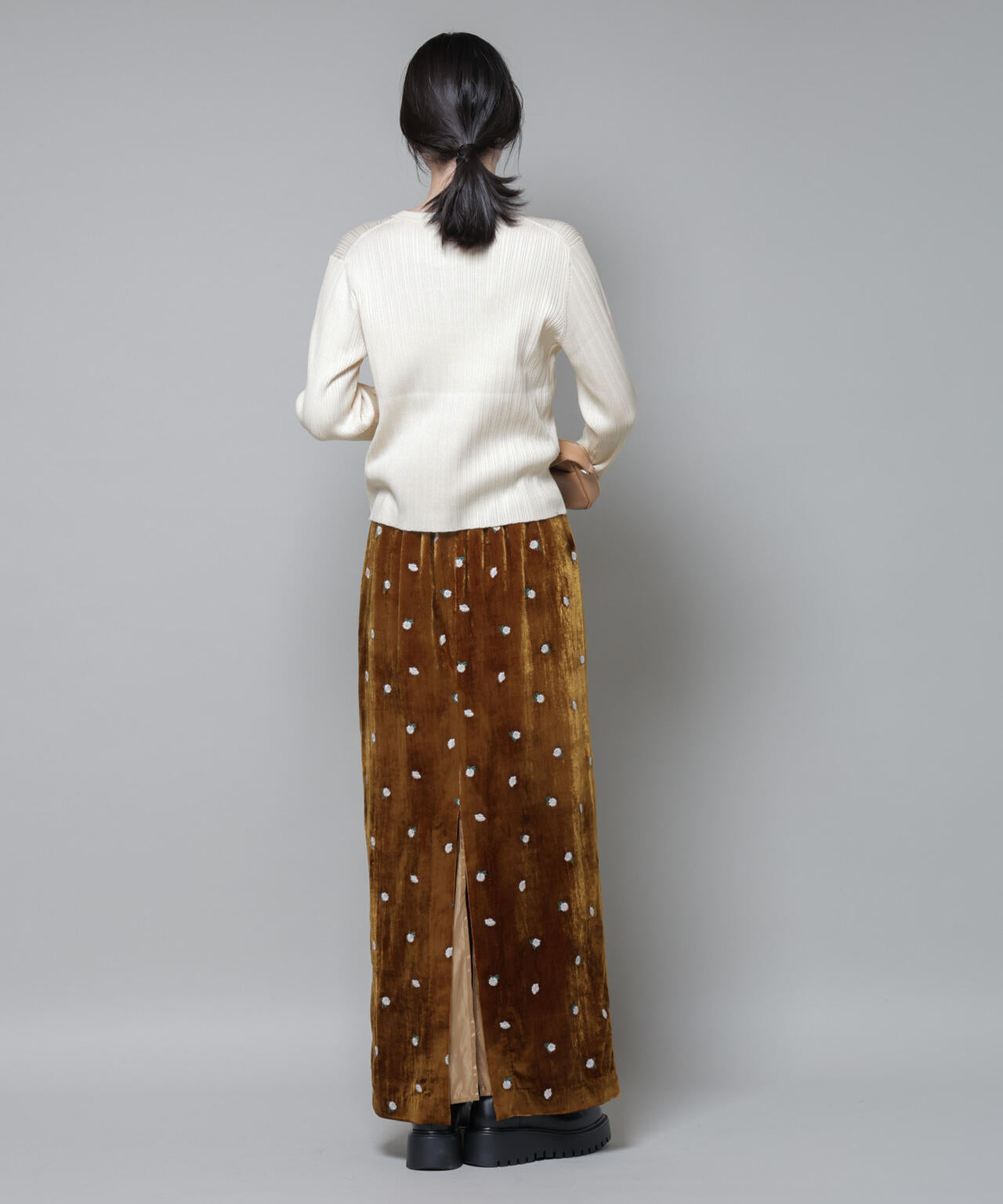 ホホバオイル加工ランダムリブカーディガン 6695222340