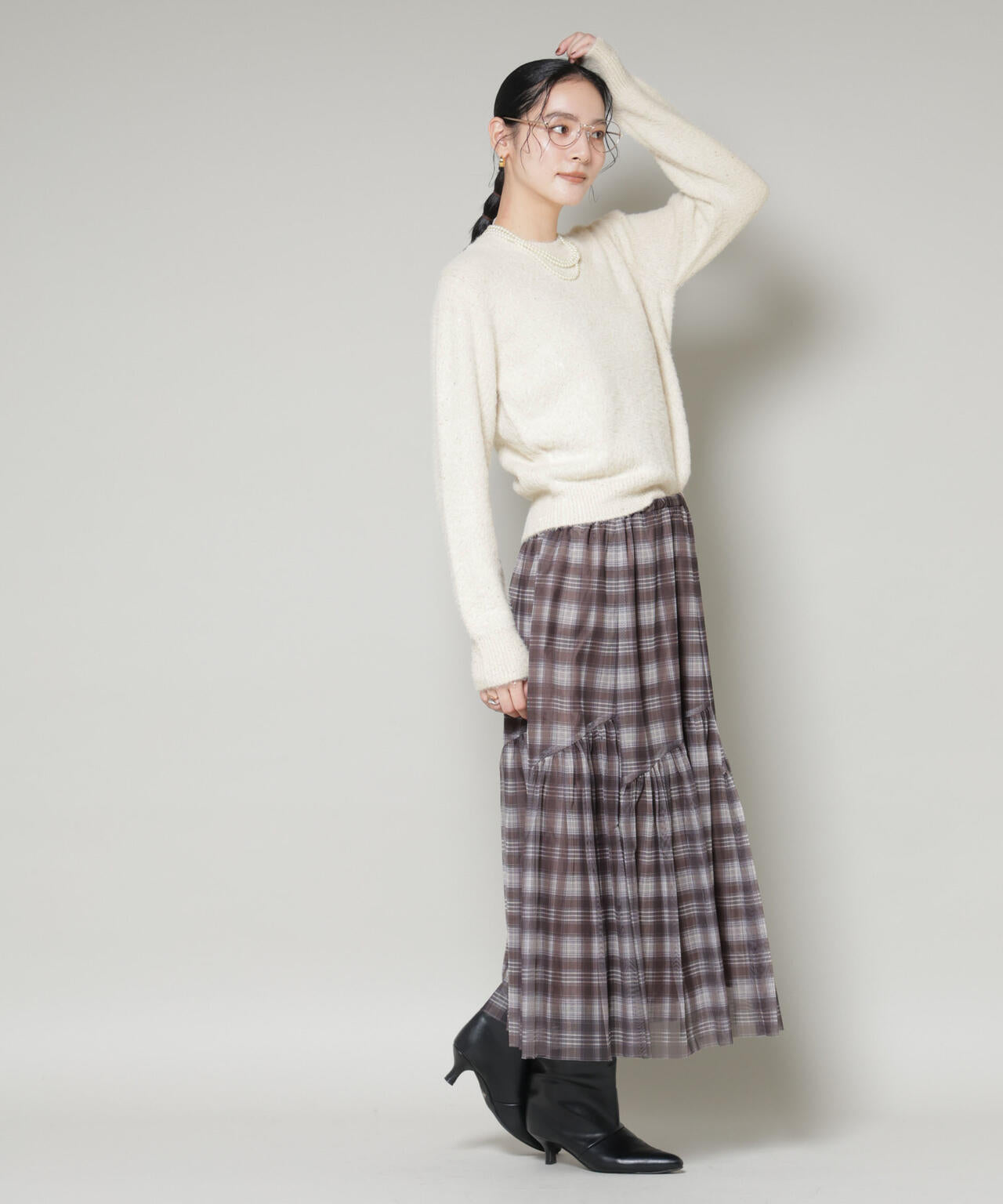 スパンコールフェザーニットプルオーバー 6695222343