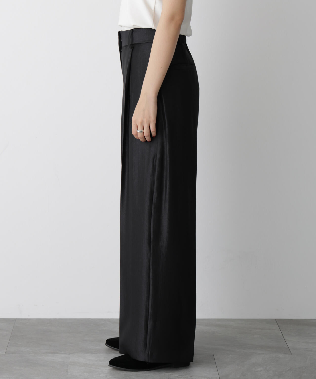 「STEVELOUR」サテンタックワイドパンツ(セットアップ可) 6695227314