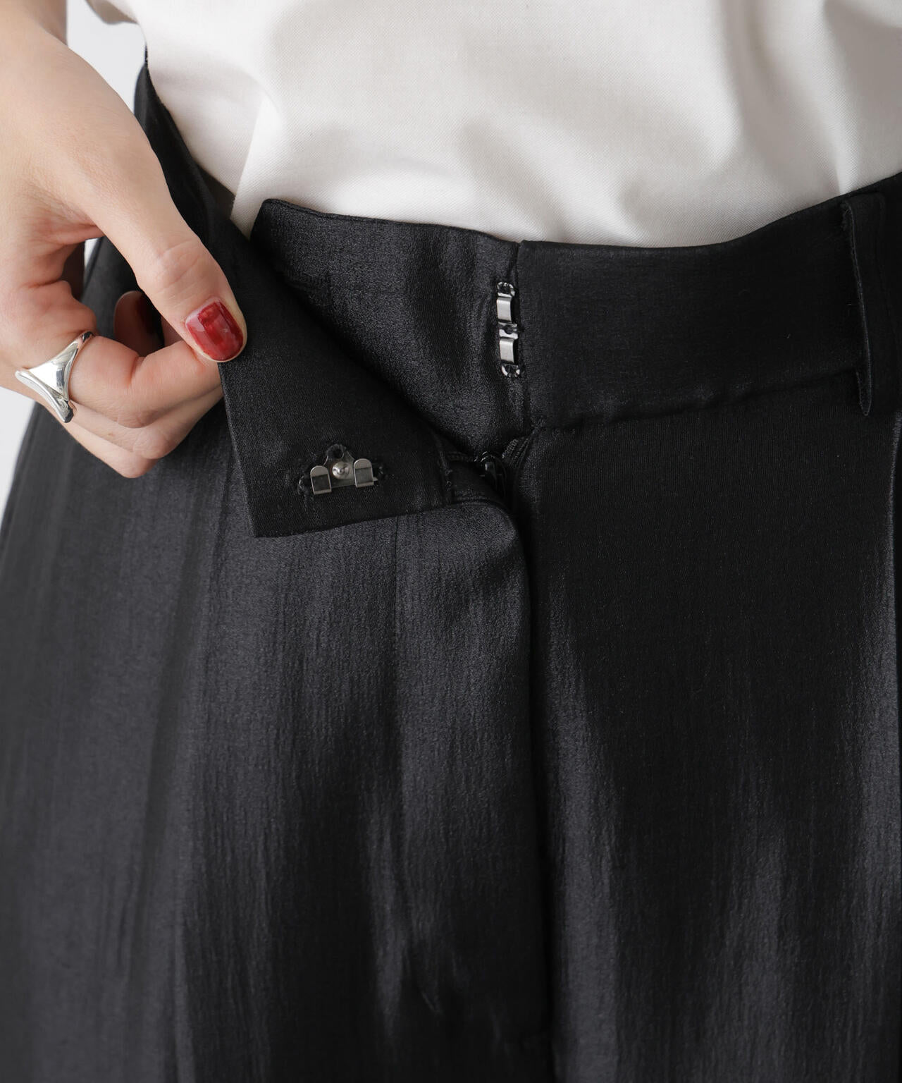 「STEVELOUR」サテンタックワイドパンツ(セットアップ可) 6695227314