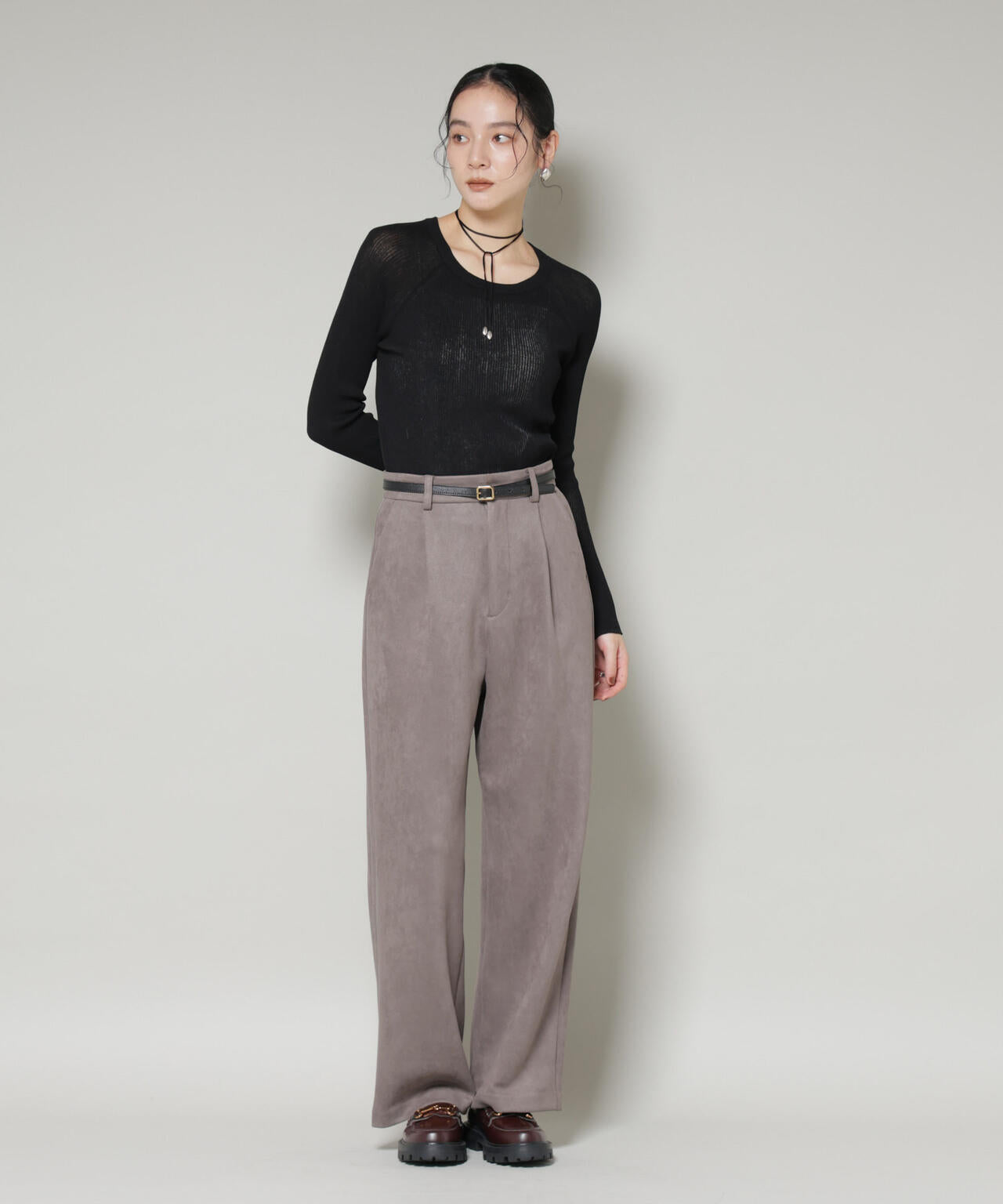 フェイクスエードタックパンツ 6695227322