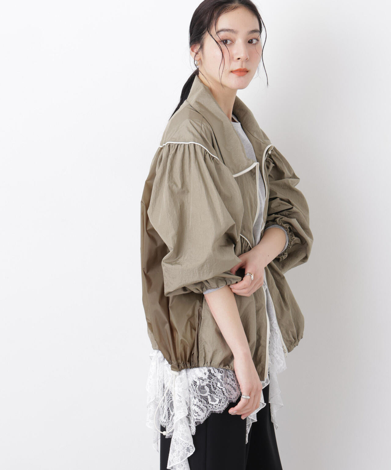 シアーライトギャザーブルゾン 6696112304