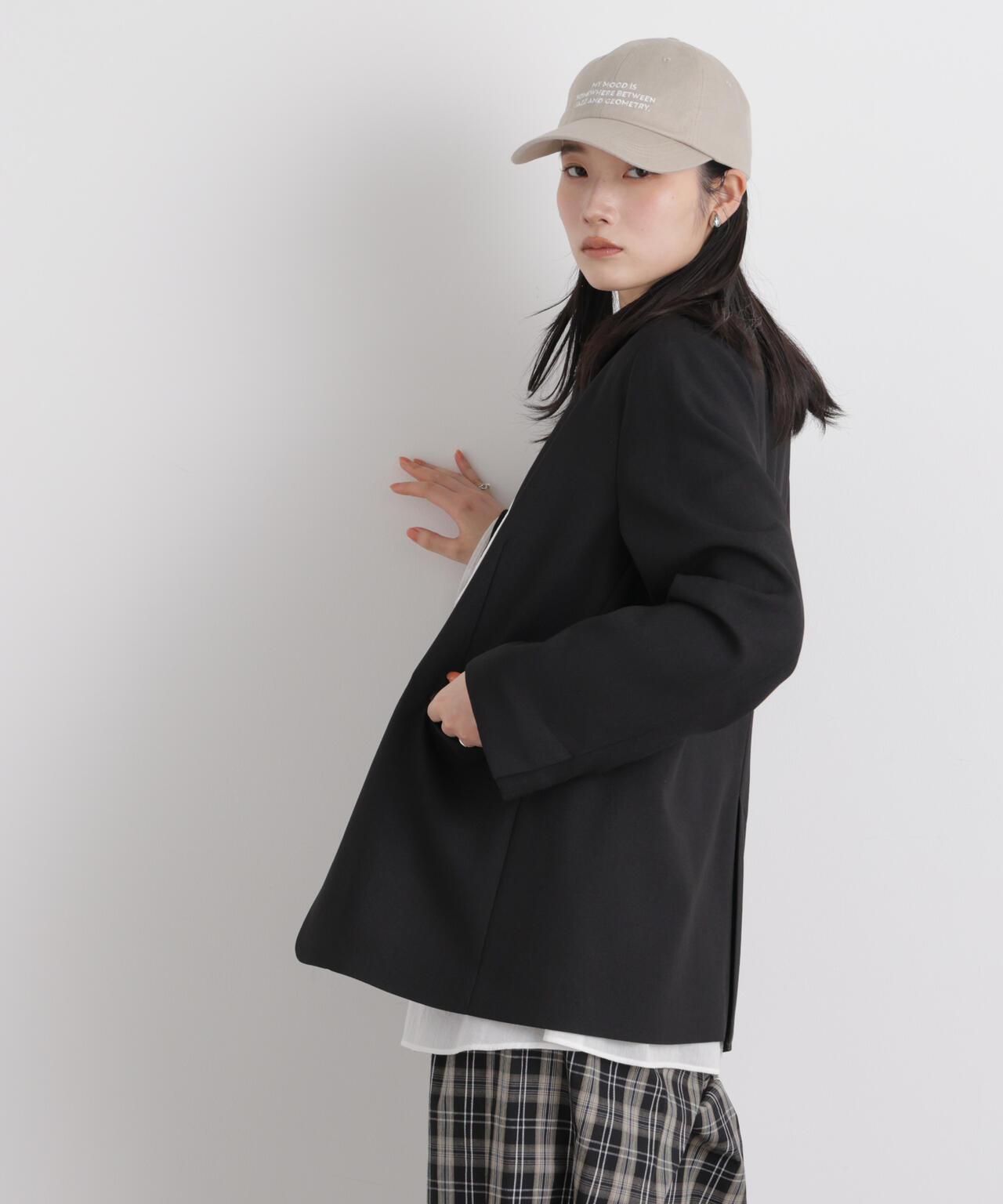 リネンライクツイルラペルレスジャケット 6696116309