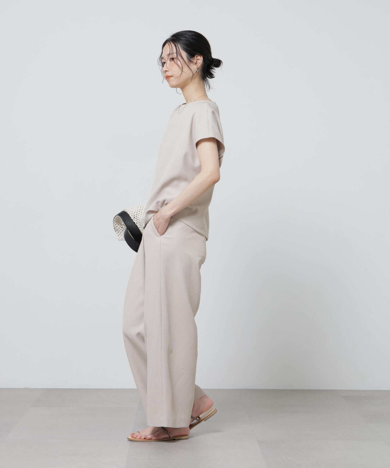 「Meaningful Continuity」coveross(R)EOSブッチャーノースリブラウス×パンツセットアップ 6696119307