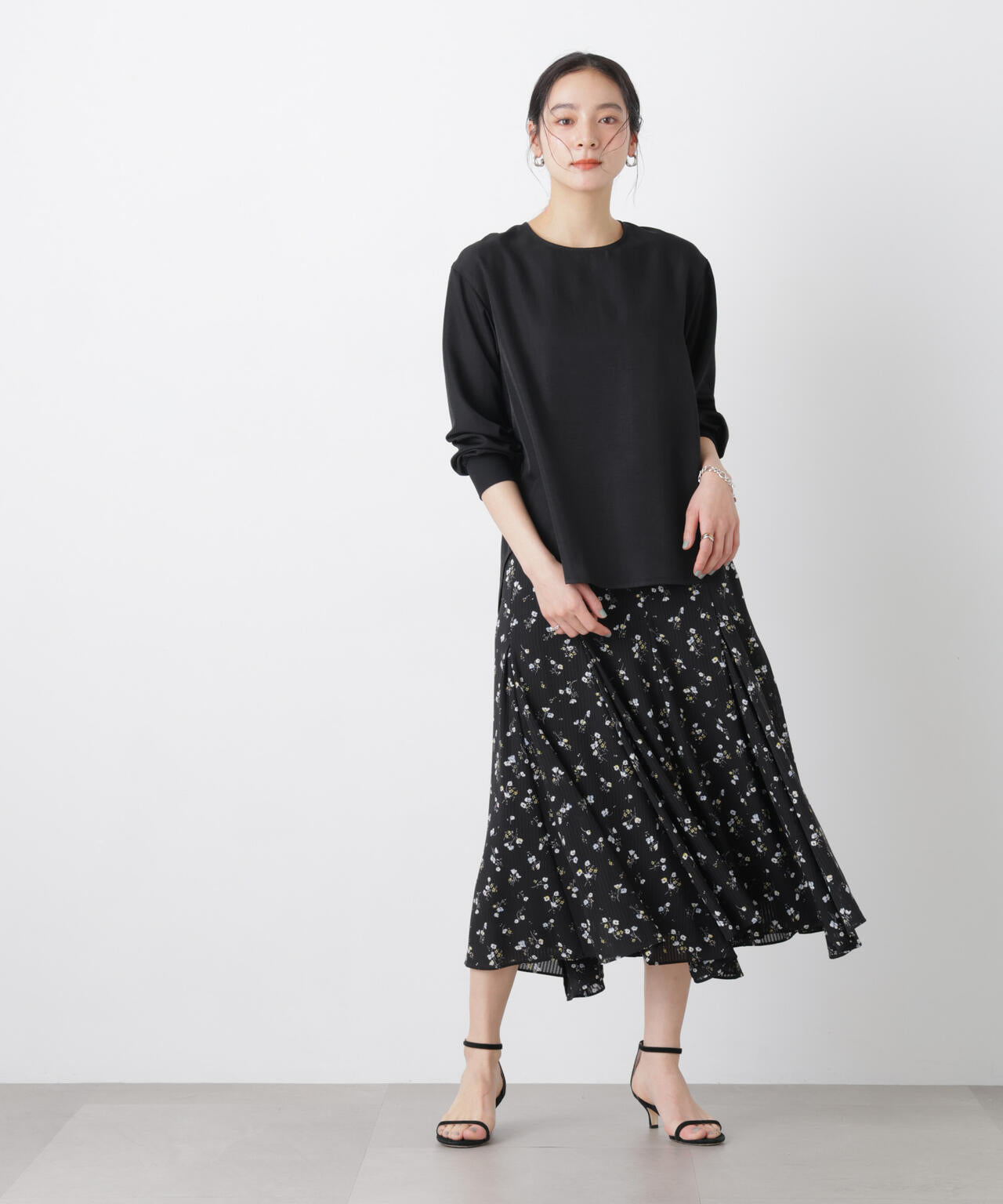 クルーネックイージーブラウス 6696120313