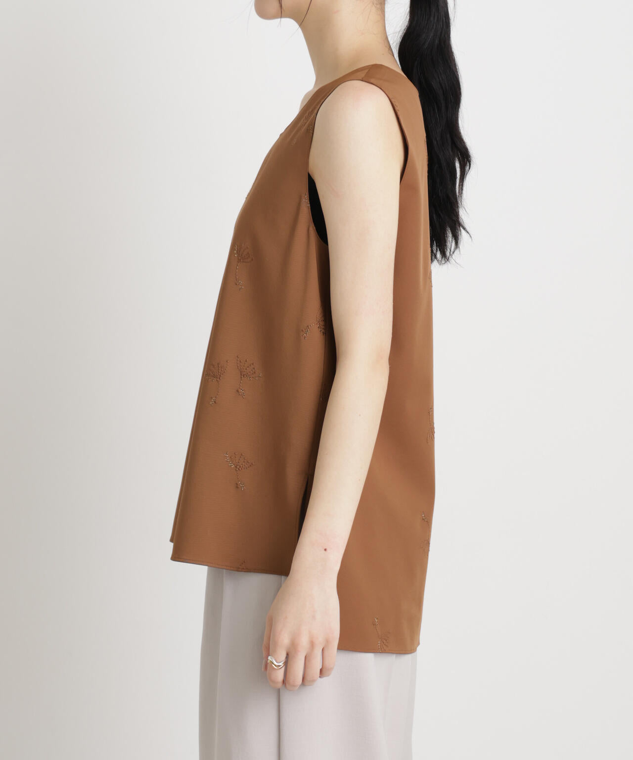 刺繍ツイルタンクブラウス(セットアップ可) 6696121306