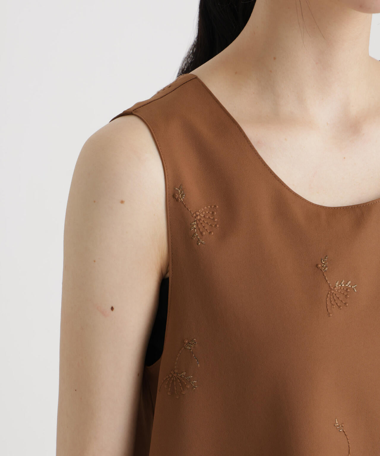 刺繍ツイルタンクブラウス(セットアップ可) 6696121306