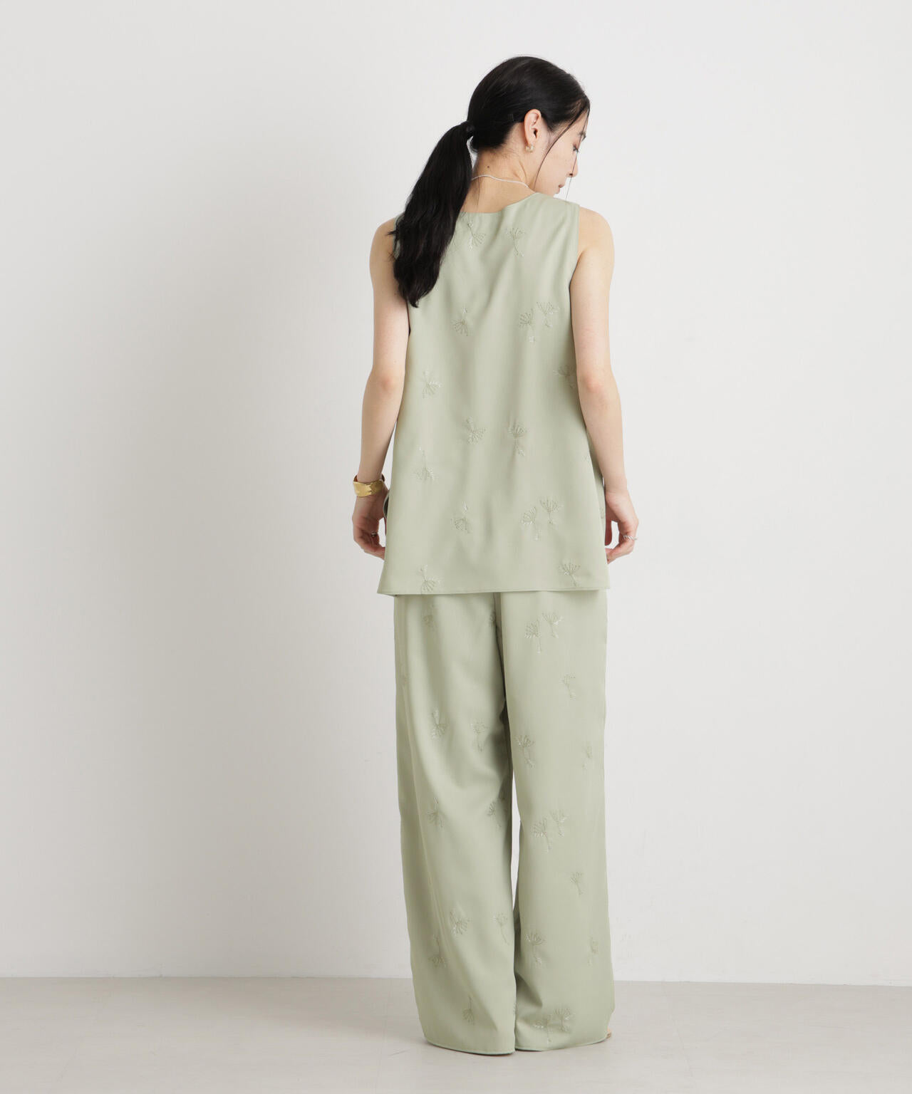 刺繍ツイルタンクブラウス(セットアップ可) 6696121306