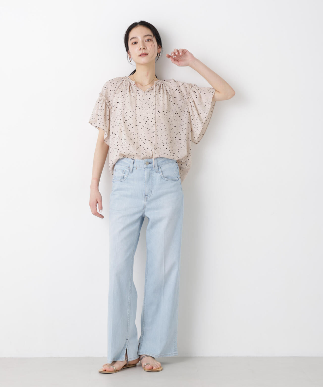 ドットプリントギャザーブラウス 6696121309