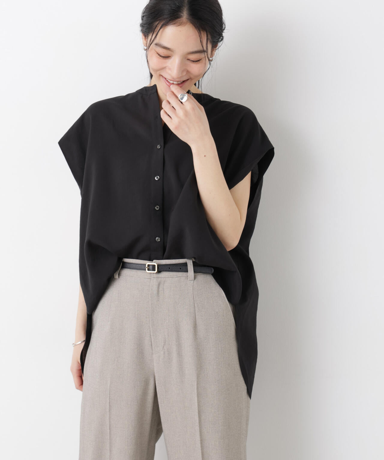 168cm　B:81 W:60 H:89 着用サイズ：F