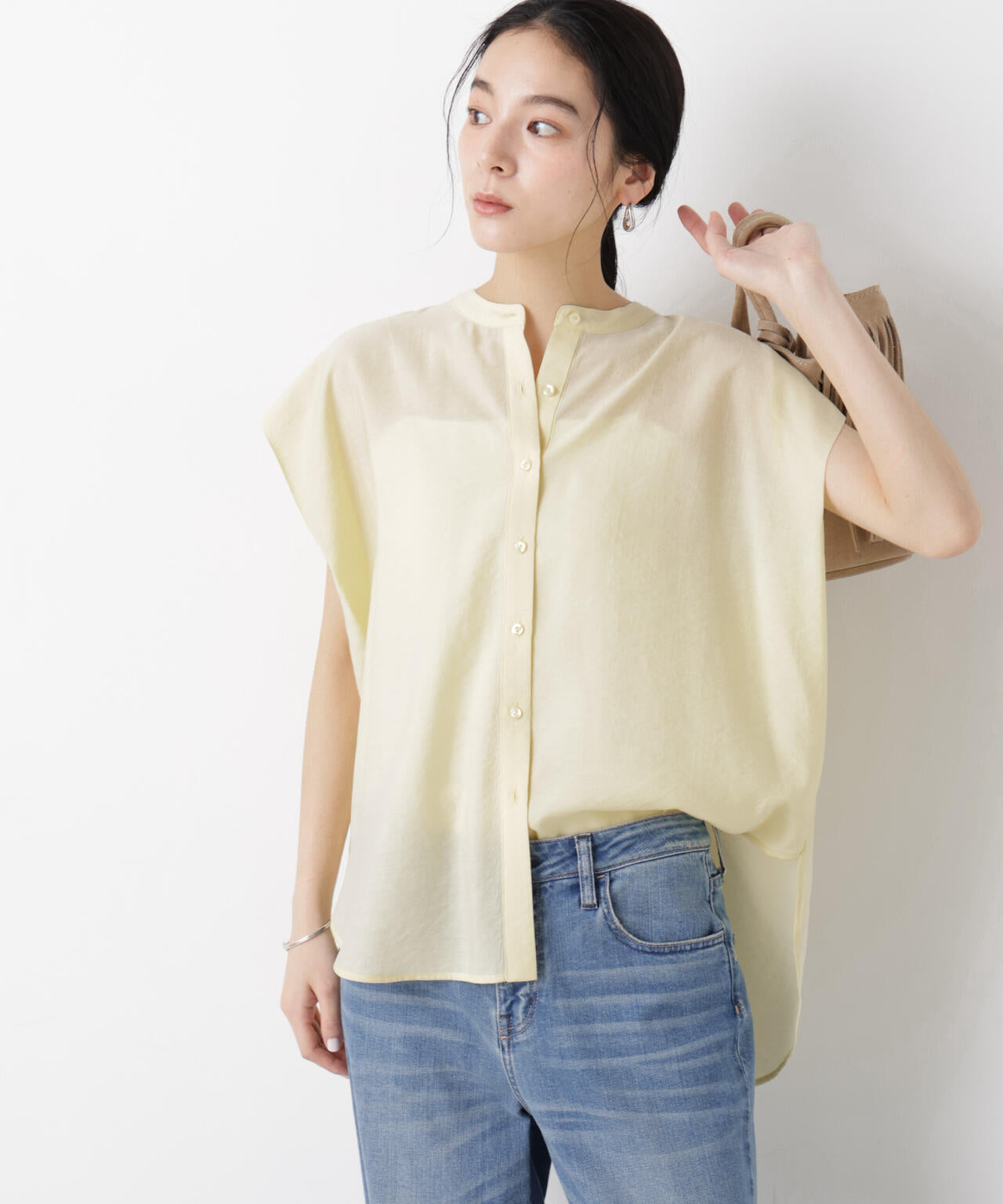 168cm　B:81 W:60 H:89 着用サイズ：F