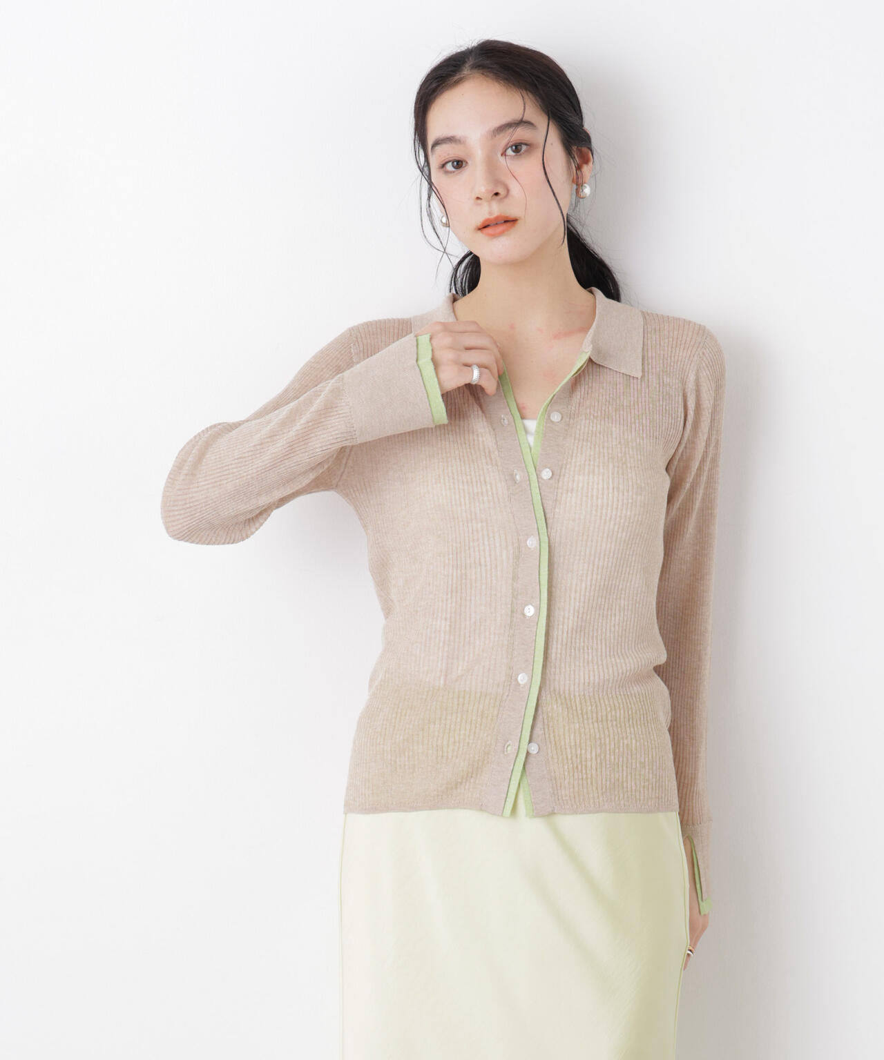 バイカラーシアーリブ衿付きカーディガン