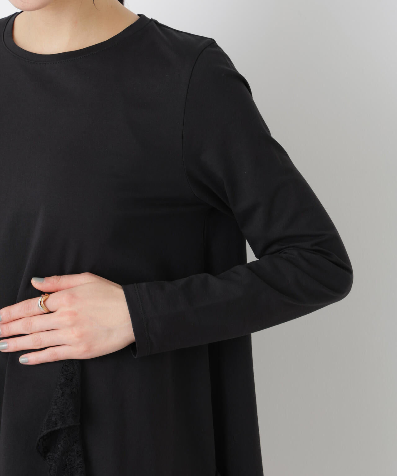 レースラッフルヘムカットトップス 6696123304