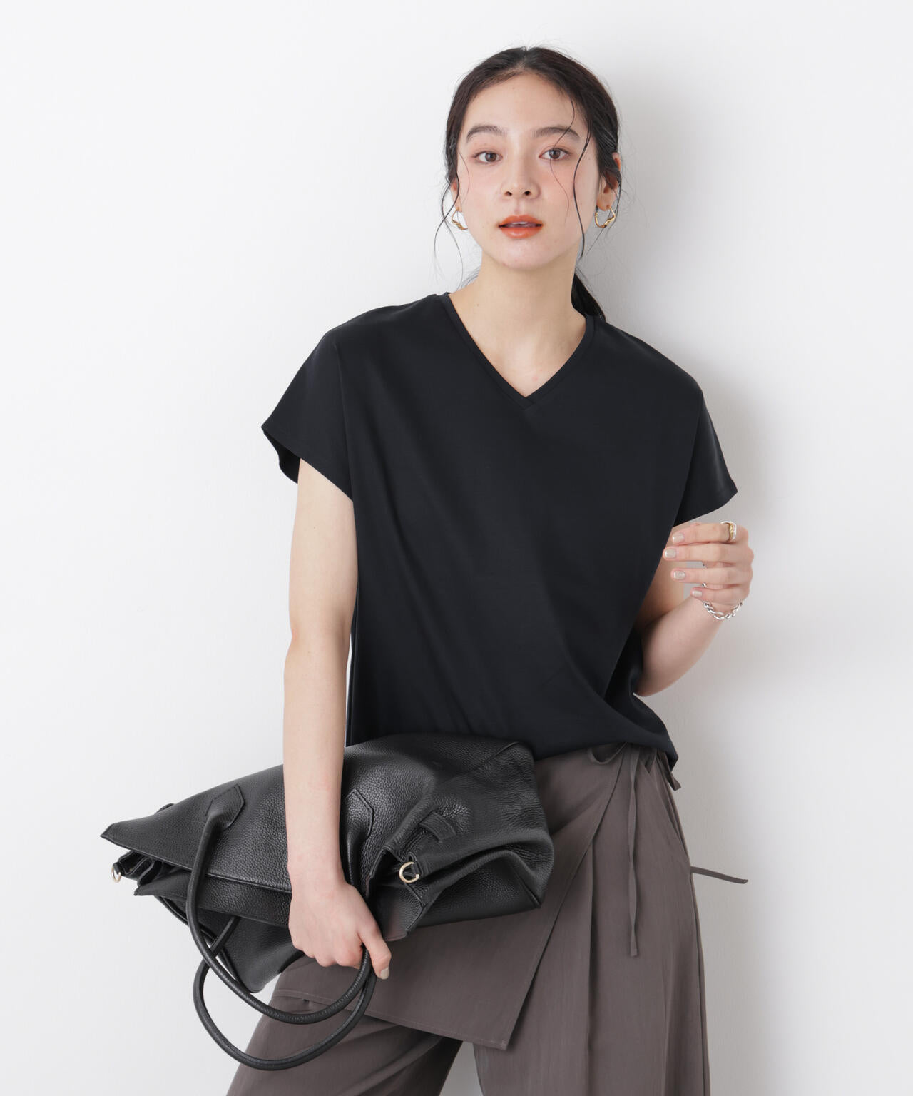 DressT/シルケットスムースVネックソフトドルマンTシャツ